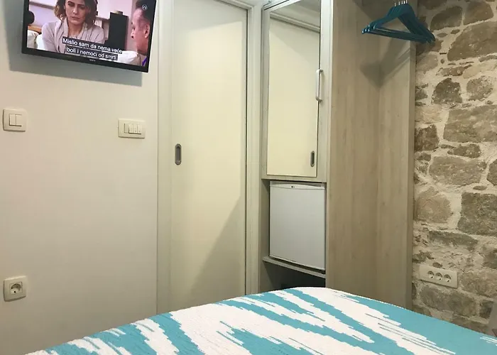 N&m - Diocletians Palace Split