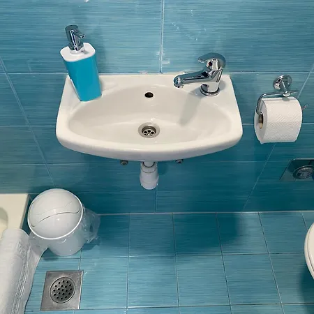 N&m - Diocletians Palace Гостьовий будинок Спліт