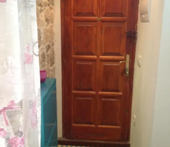 N&m - Diocletians Palace 3* スプリト