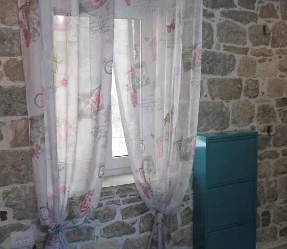 N&m - Diocletians Palace