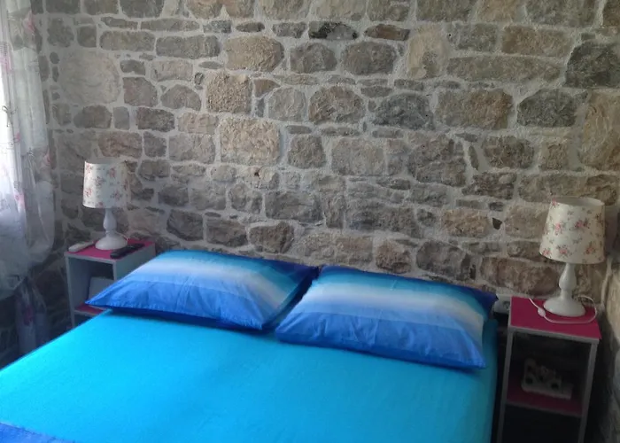 ゲストハウス N&m - Diocletians Palace スプリト